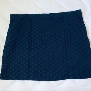 SALE!!  Gap eyelid navy blue mini skirt